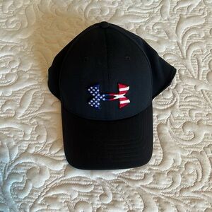 Under Armour Men’s Classic Fit Dry wick Cap